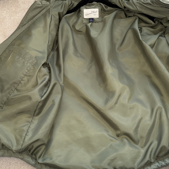 EUC Green winter jacket size XL - Picture 5 of 7